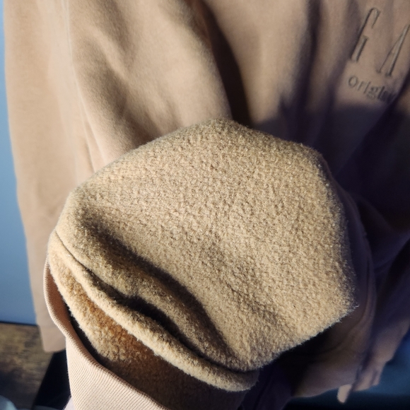 GAP Logo Hoodie - Picture 5 of 6